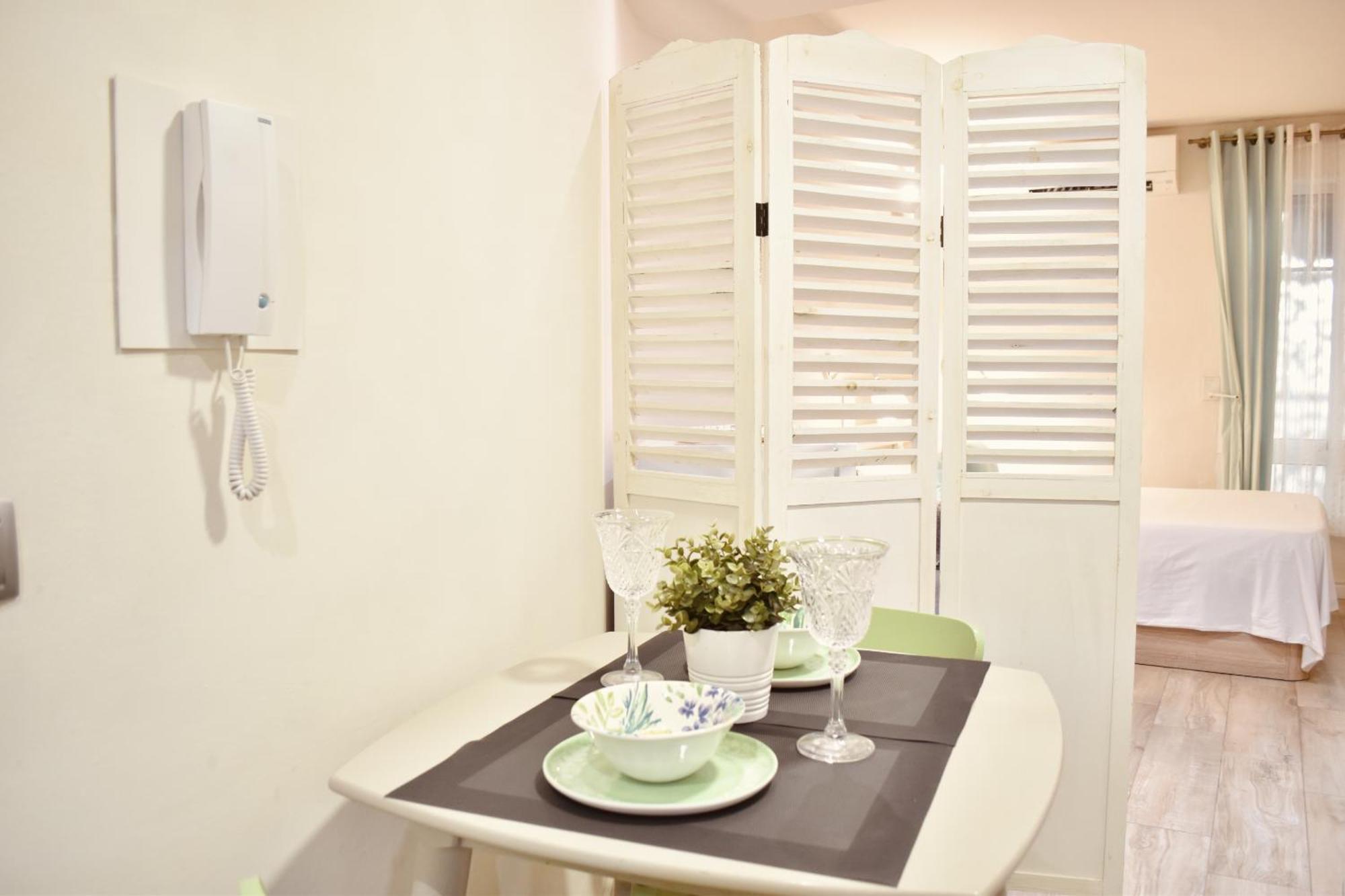 Estudio Con Encanto En El Casco Antiguo De Appartement *